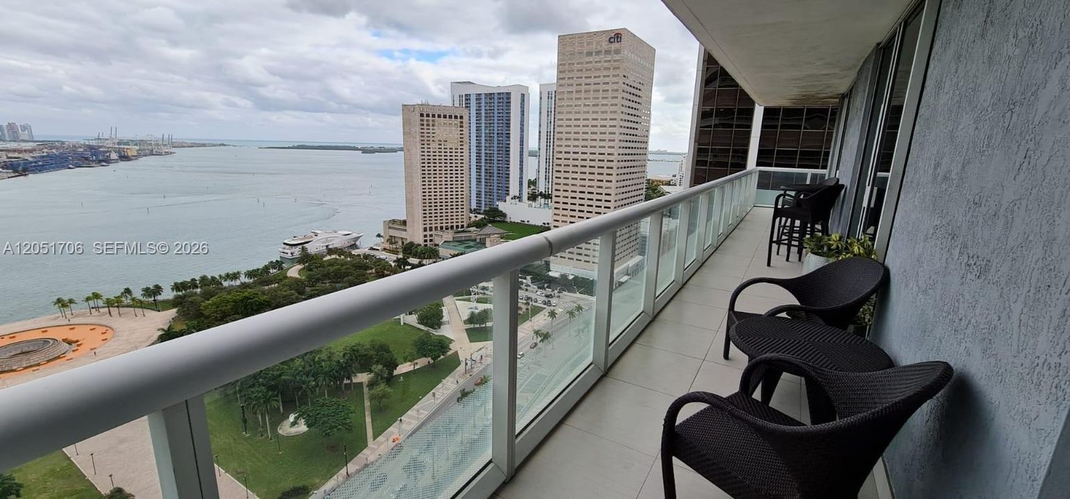 For Rent: $7,000 (3 beds, 2 baths, 1789 Square Feet)