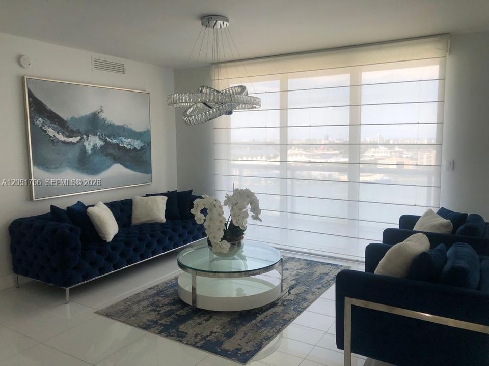 For Rent: $7,000 (3 beds, 2 baths, 1789 Square Feet)