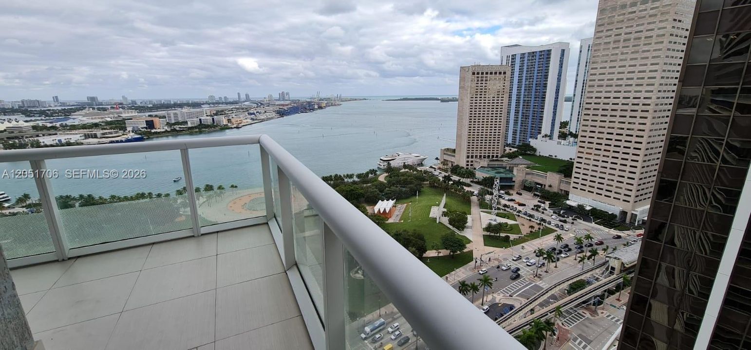 For Rent: $7,000 (3 beds, 2 baths, 1789 Square Feet)