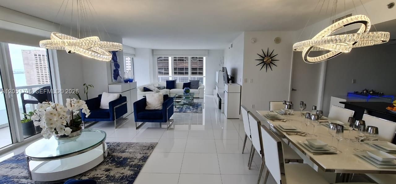 For Rent: $7,000 (3 beds, 2 baths, 1789 Square Feet)