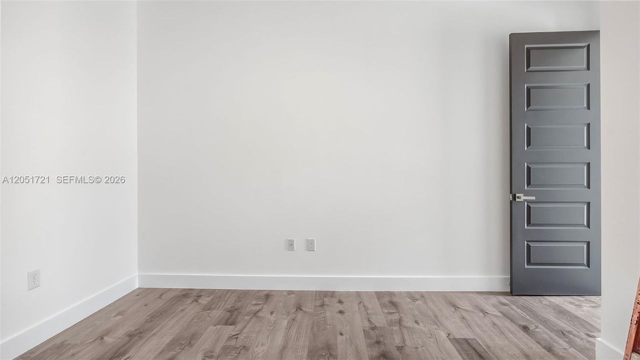 En Renta: $7,200 (4 camas, 3 baños, 2847 Pies cuadrados)