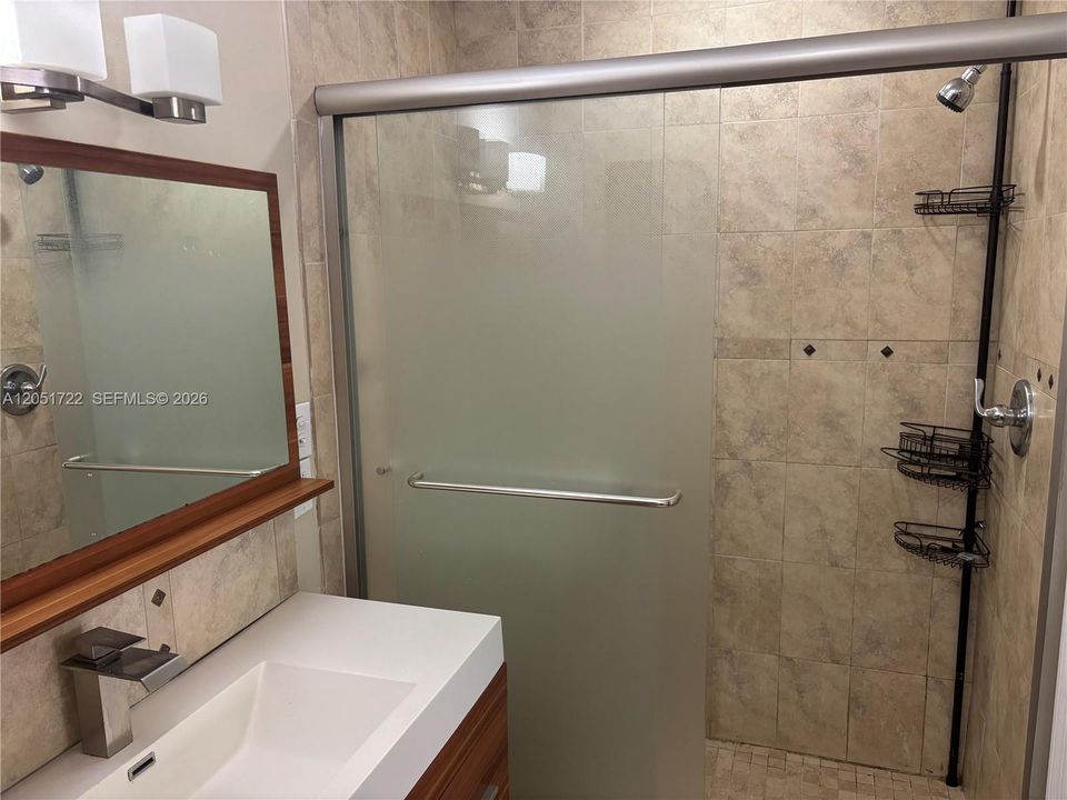 En Venta: $314,900 (2 camas, 2 baños, 1003 Pies cuadrados)