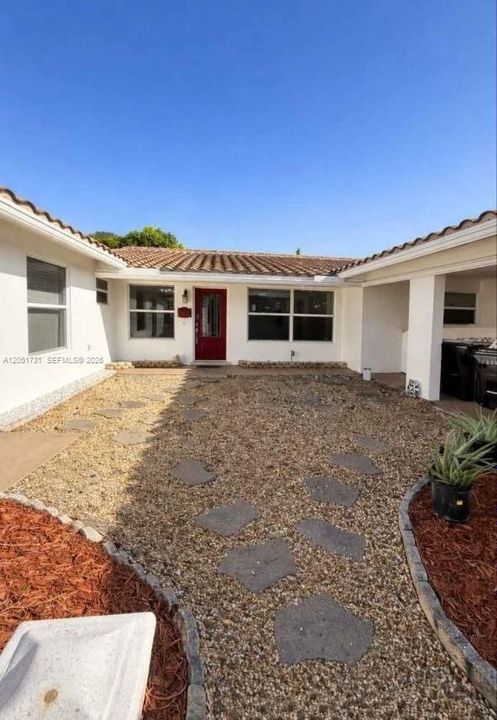 For Rent: $3,900 (4 beds, 2 baths, 0 Square Feet)