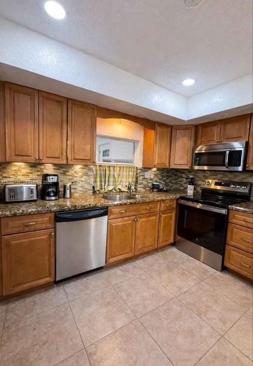 For Rent: $3,900 (4 beds, 2 baths, 0 Square Feet)