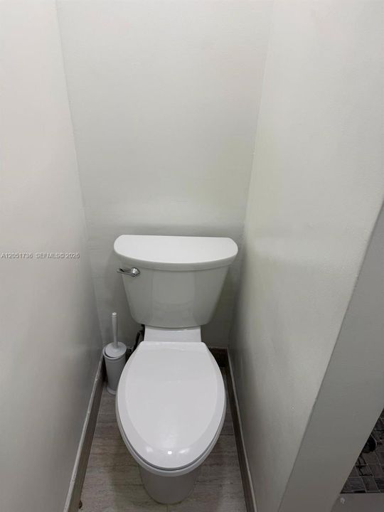 В аренду: $1,400 (0 спален, 1 ванн, 1819 Квадратных фут)