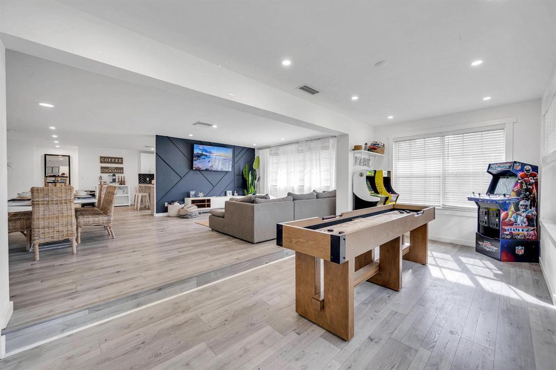 GAME ROOM