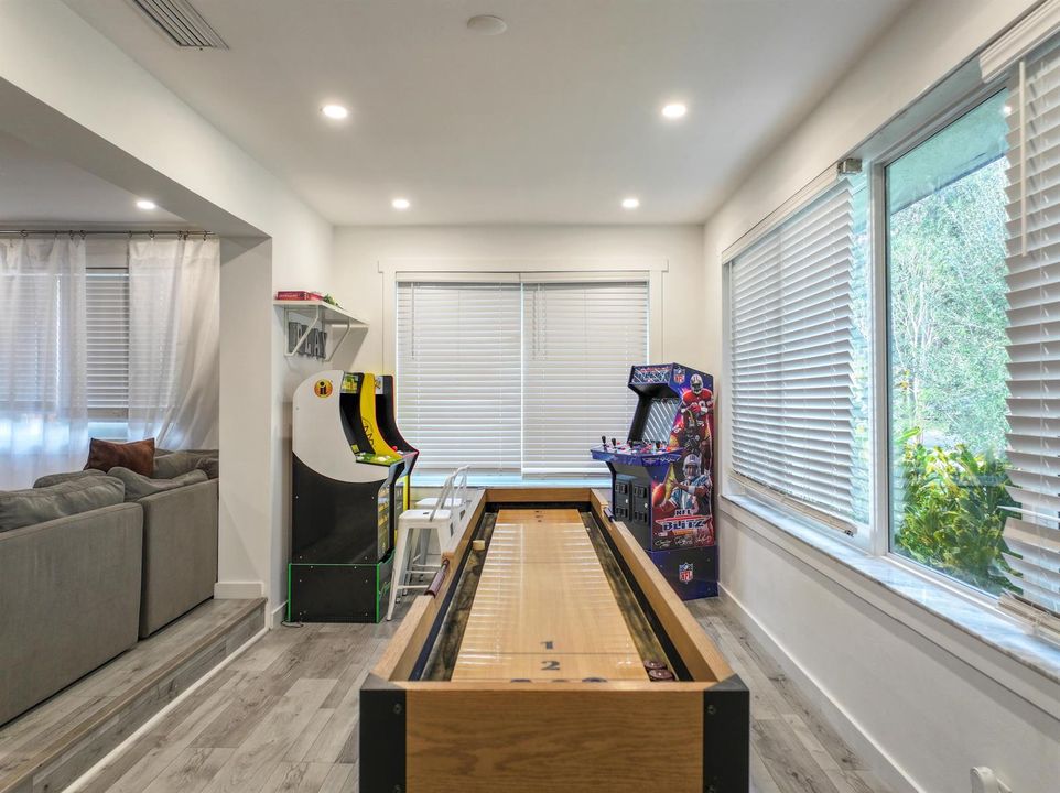 GAME ROOM