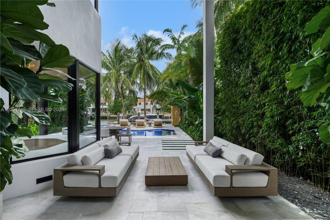 En Venta: $13,000,000 (6 camas, 7 baños, 5000 Pies cuadrados)