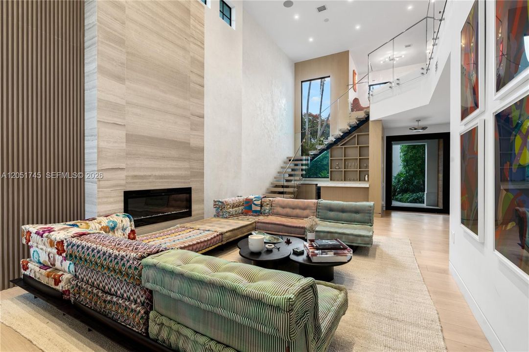 En Venta: $13,000,000 (6 camas, 7 baños, 5000 Pies cuadrados)