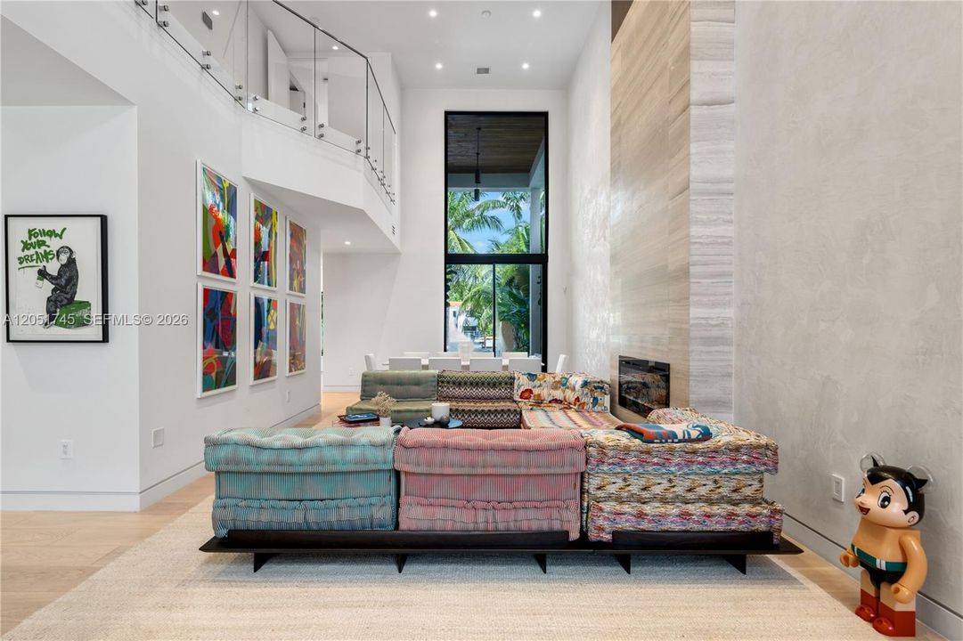 En Venta: $13,000,000 (6 camas, 7 baños, 5000 Pies cuadrados)