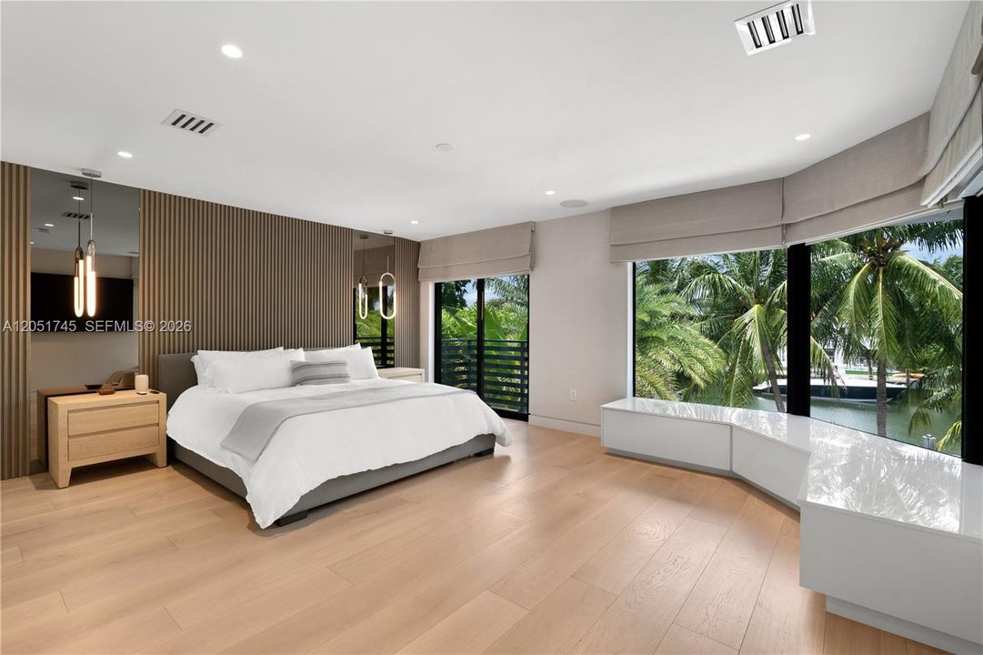 En Venta: $13,000,000 (6 camas, 7 baños, 5000 Pies cuadrados)