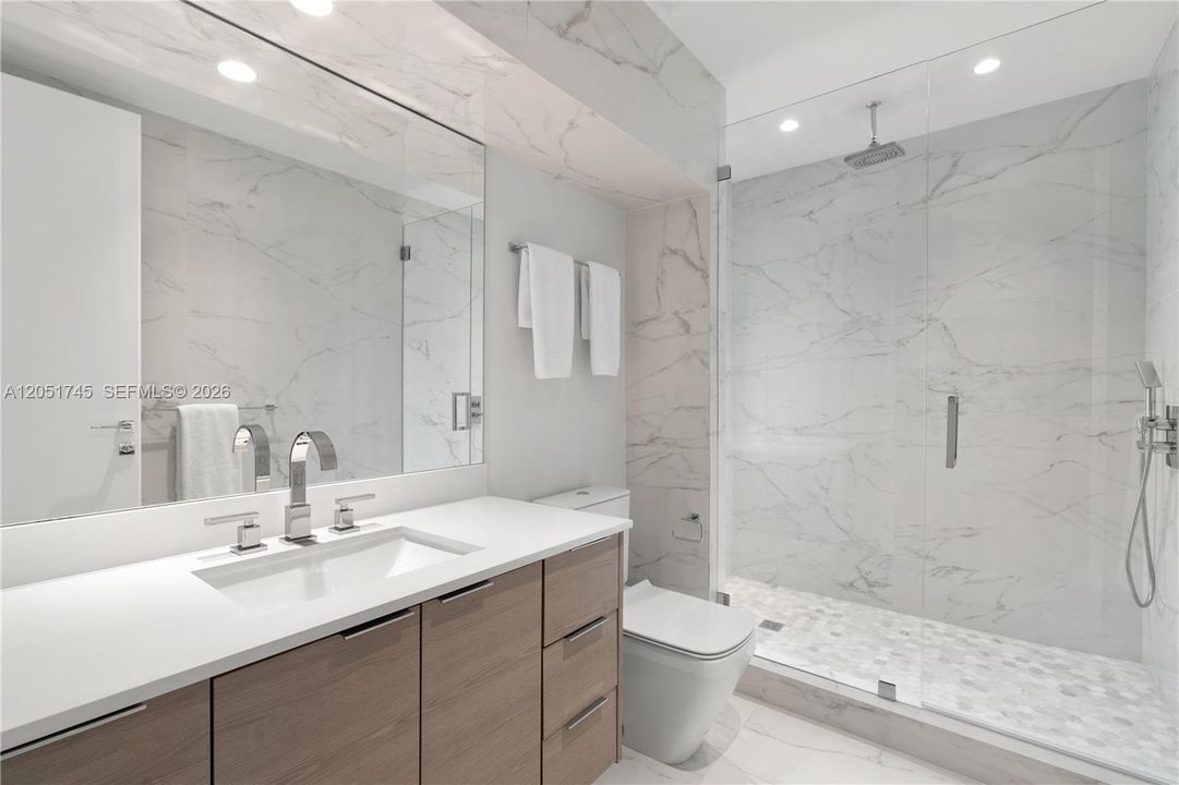 En Venta: $13,000,000 (6 camas, 7 baños, 5000 Pies cuadrados)