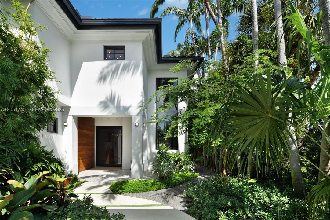 En Venta: $13,000,000 (6 camas, 7 baños, 5000 Pies cuadrados)