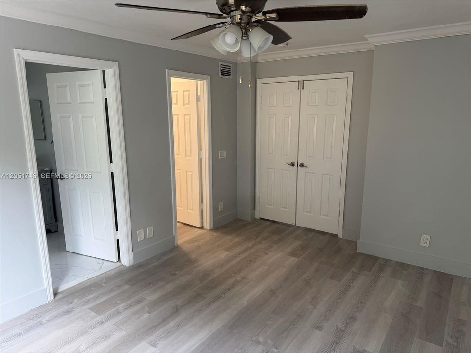 For Rent: $2,999 (3 beds, 2 baths, 1304 Square Feet)