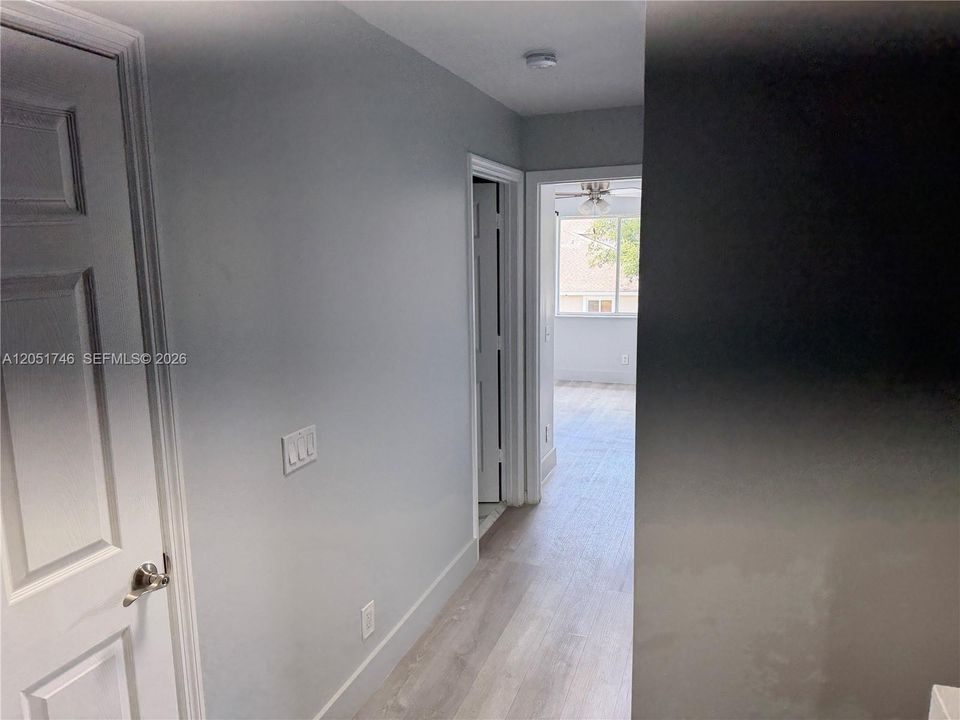 For Rent: $2,999 (3 beds, 2 baths, 1304 Square Feet)