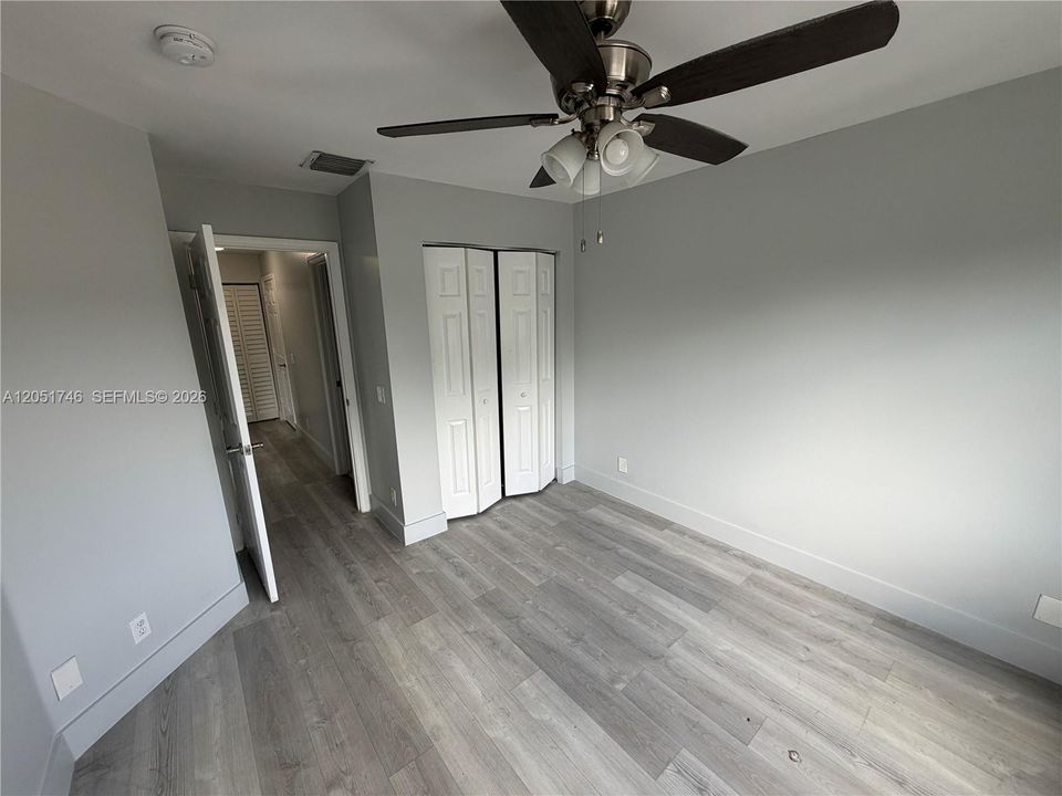 For Rent: $2,999 (3 beds, 2 baths, 1304 Square Feet)