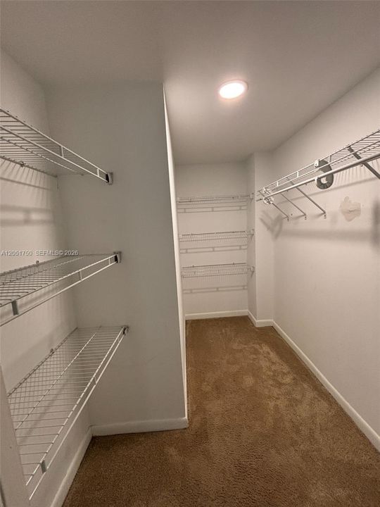 В аренду: $2,250 (2 спален, 2 ванн, 1015 Квадратных фут)
