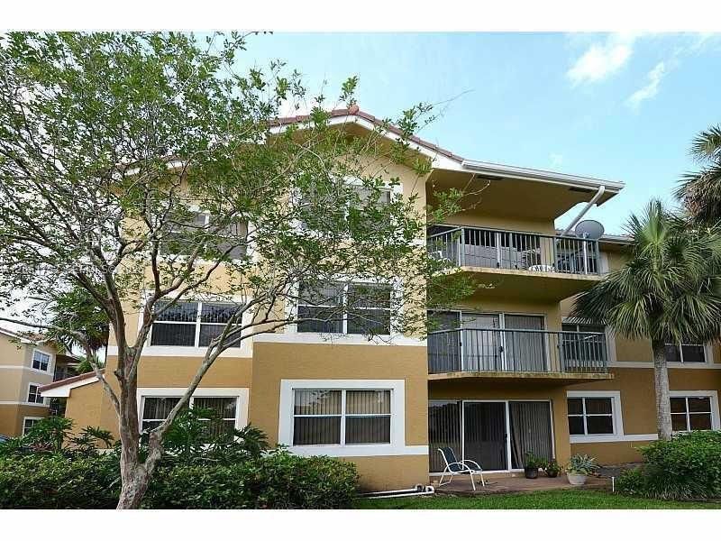For Rent: $1,700 (1 beds, 1 baths, 733 Square Feet)