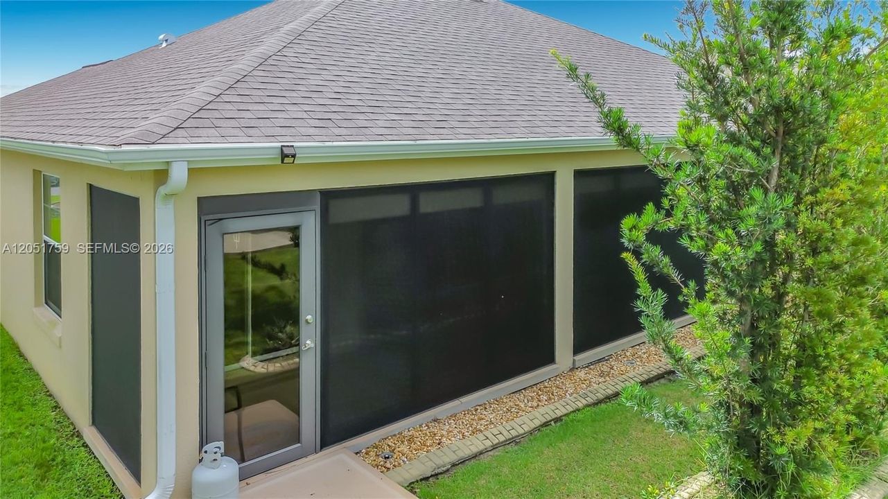 Auto-sun-screens shades