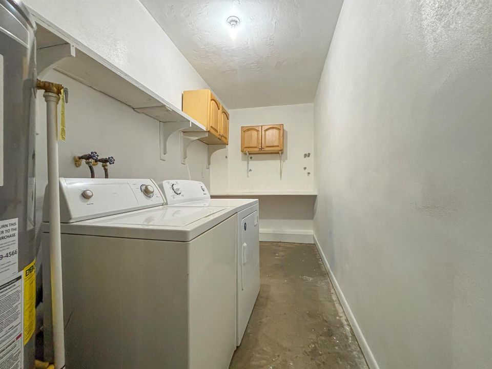 Final Pics_3645 NW 195th Ter_022