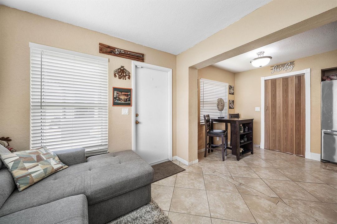 005-4901Northwest18thAvenue-PompanoBeach