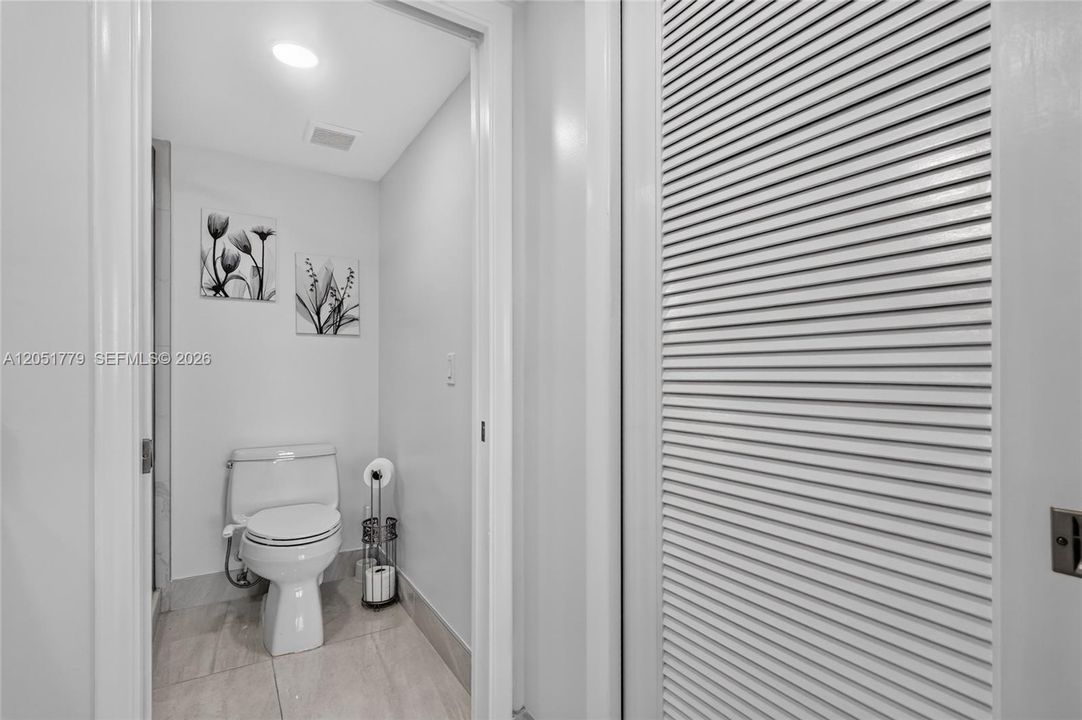 En Venta: $310,000 (2 camas, 2 baños, 1192 Pies cuadrados)