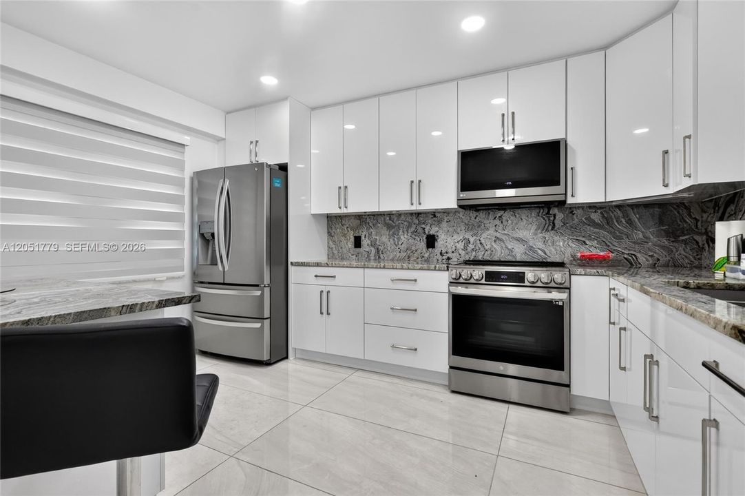 En Venta: $310,000 (2 camas, 2 baños, 1192 Pies cuadrados)