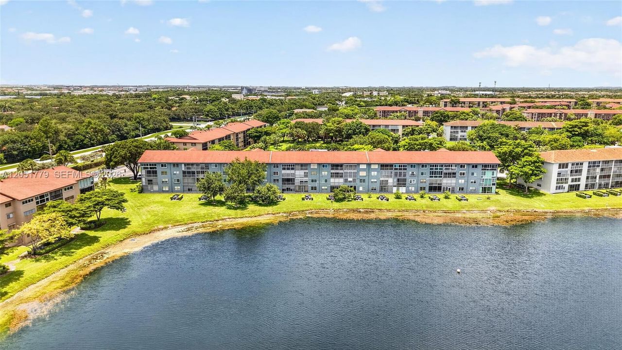 En Venta: $310,000 (2 camas, 2 baños, 1192 Pies cuadrados)