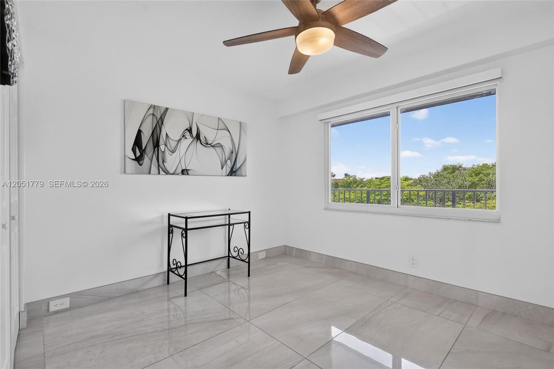 En Venta: $310,000 (2 camas, 2 baños, 1192 Pies cuadrados)