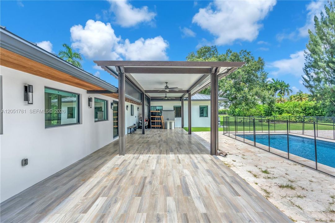 For Sale: $2,200,000 (5 beds, 3 baths, 0 Square Feet)