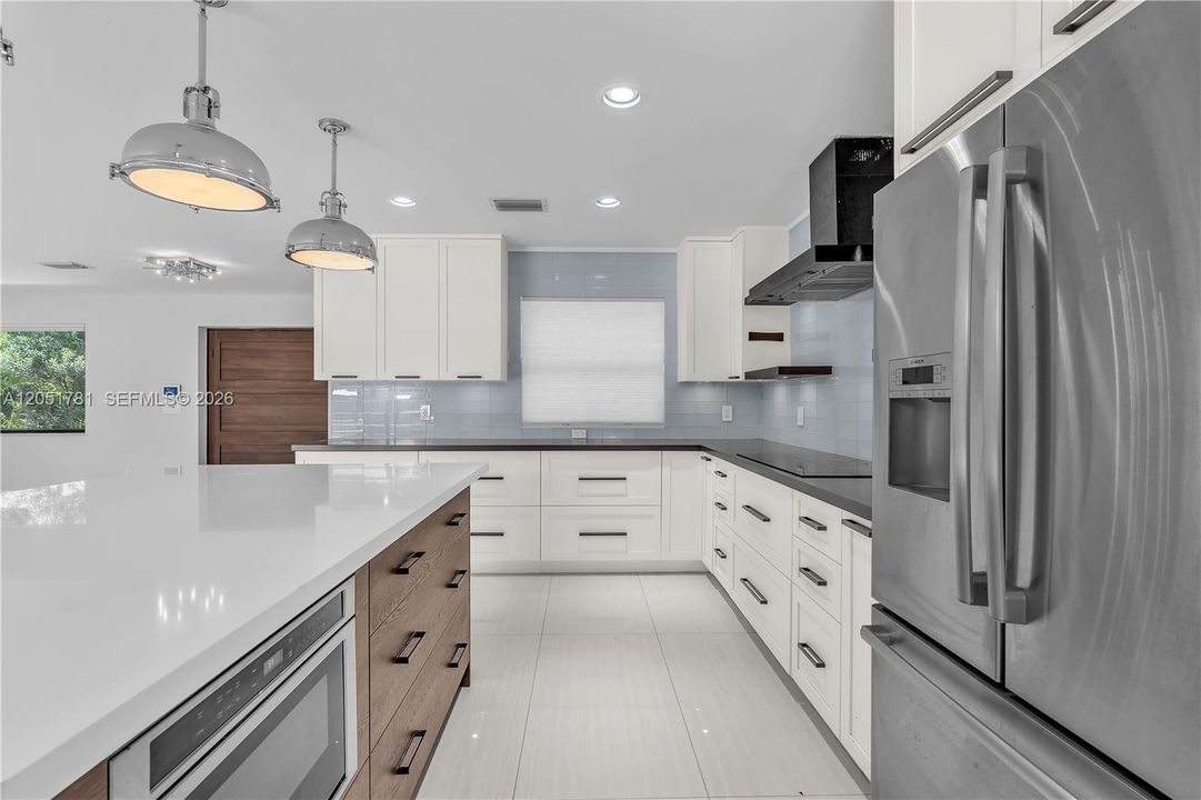 For Sale: $2,200,000 (5 beds, 3 baths, 0 Square Feet)