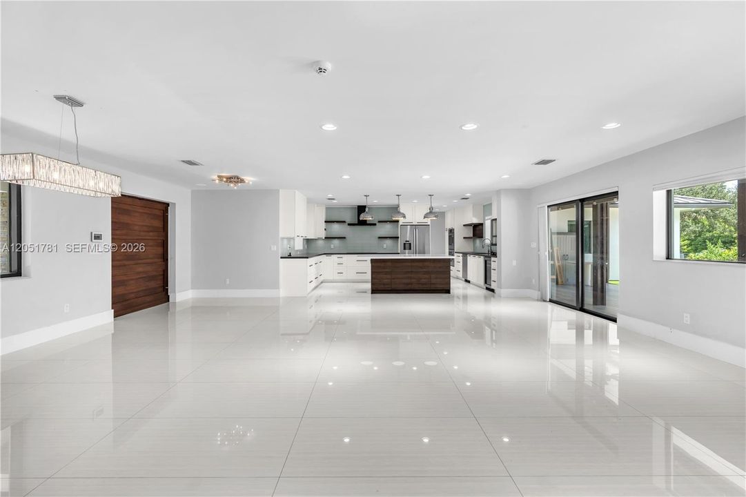 For Sale: $2,200,000 (5 beds, 3 baths, 0 Square Feet)