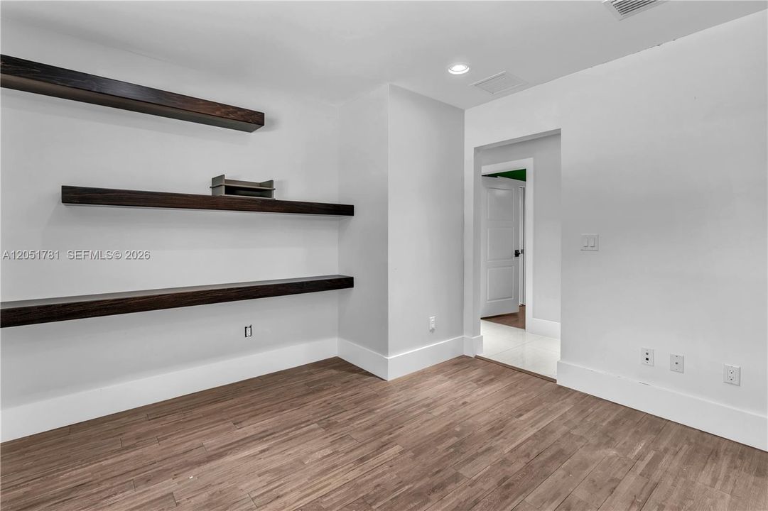 For Sale: $2,200,000 (5 beds, 3 baths, 0 Square Feet)