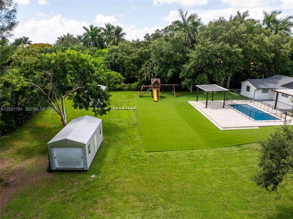 For Sale: $2,200,000 (5 beds, 3 baths, 0 Square Feet)