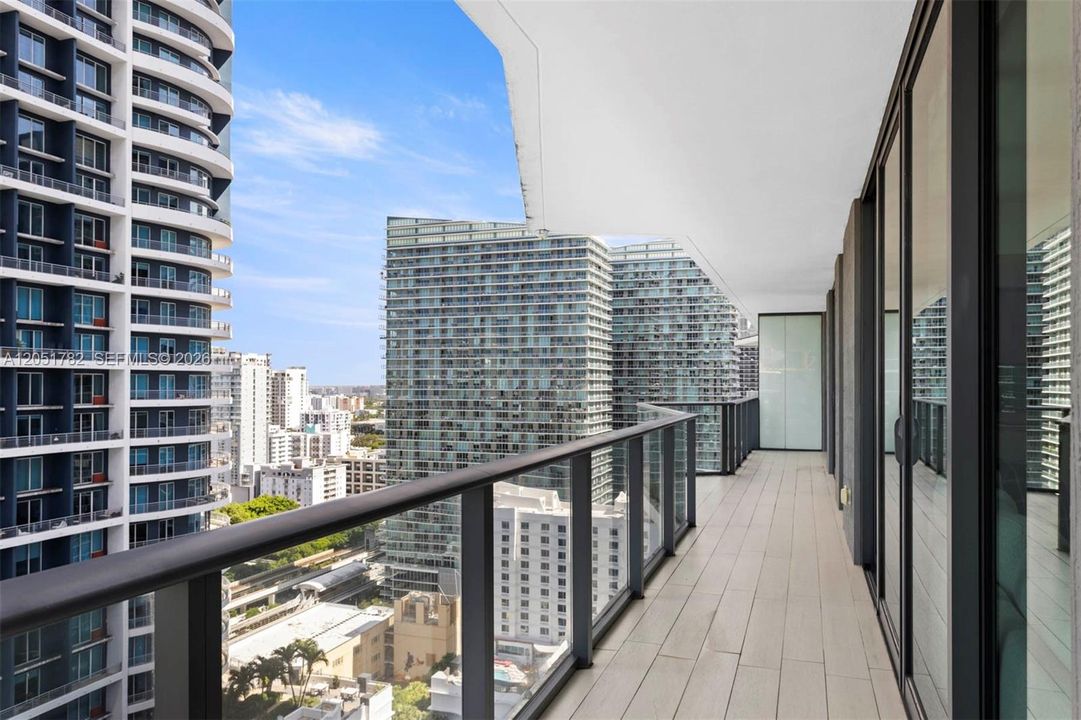 For Rent: $8,000 (3 beds, 2 baths, 1154 Square Feet)
