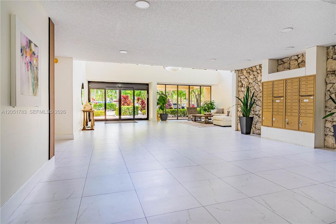 En Venta: $198,000 (2 camas, 2 baños, 1235 Pies cuadrados)