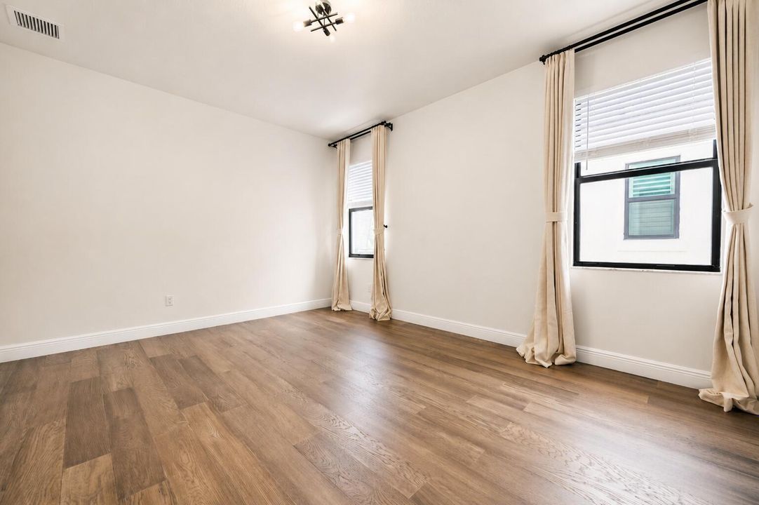 13026 Artisan Cir_35