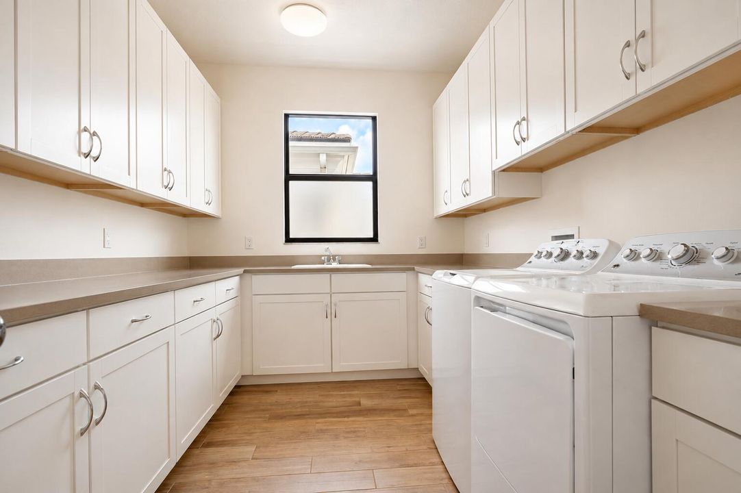 13026 Artisan Cir_49