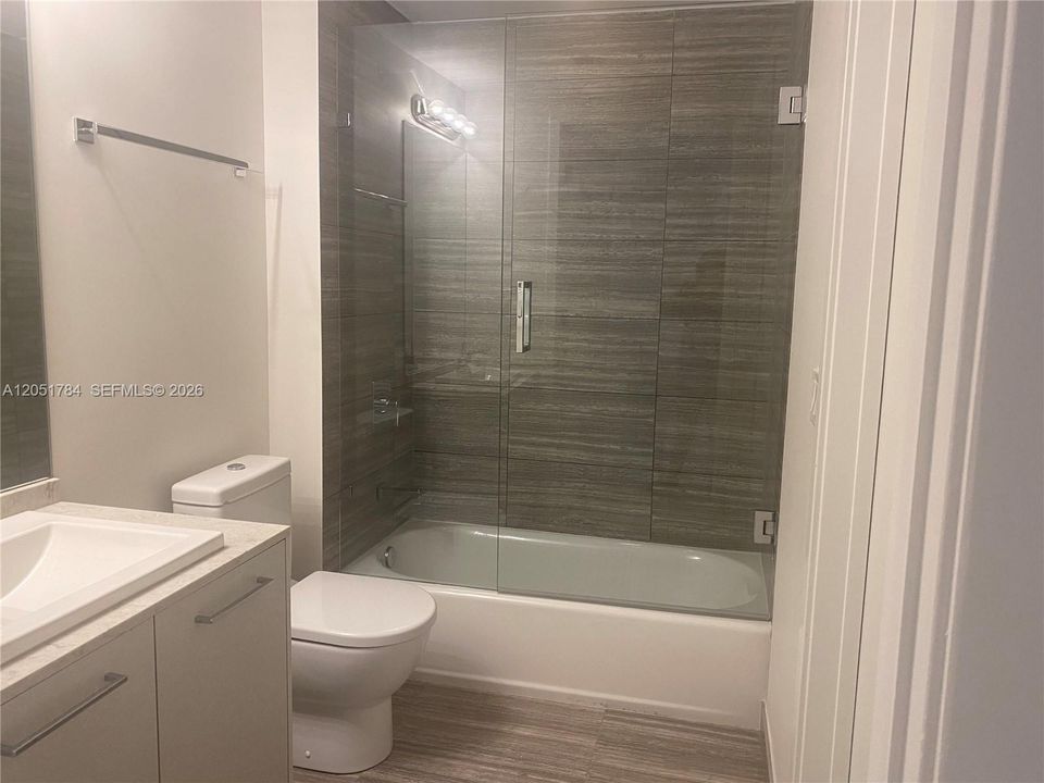 For Rent: $7,000 (2 beds, 3 baths, 1283 Square Feet)