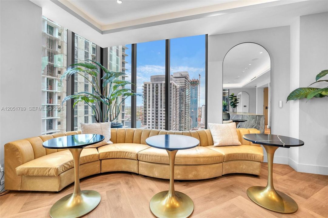 For Sale: $449,000 (0 beds, 1 baths, 359 Square Feet)