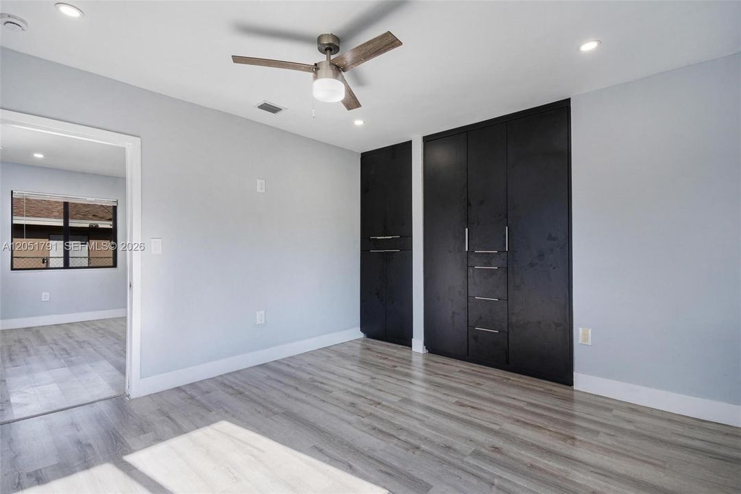 For Rent: $2,900 (3 beds, 2 baths, 1248 Square Feet)