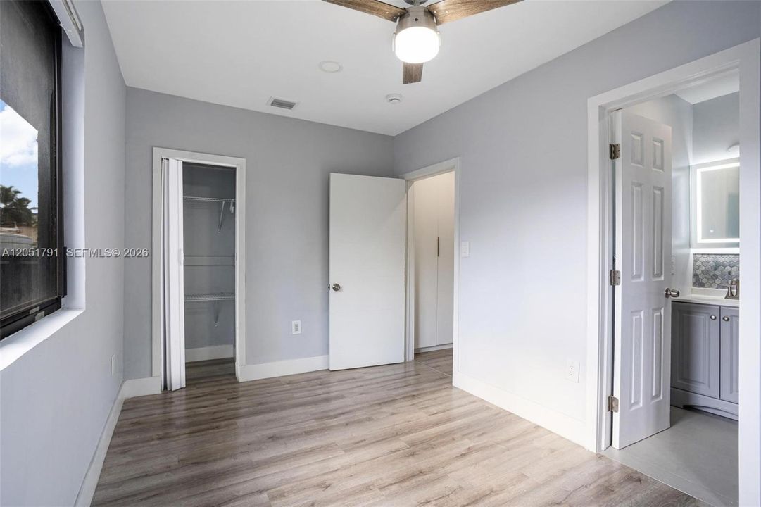 For Rent: $2,900 (3 beds, 2 baths, 1248 Square Feet)