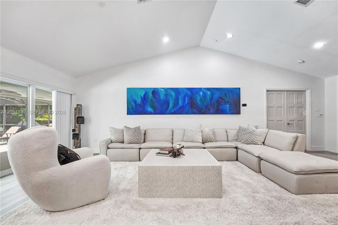 En Venta: $1,600,000 (4 camas, 4 baños, 3768 Pies cuadrados)