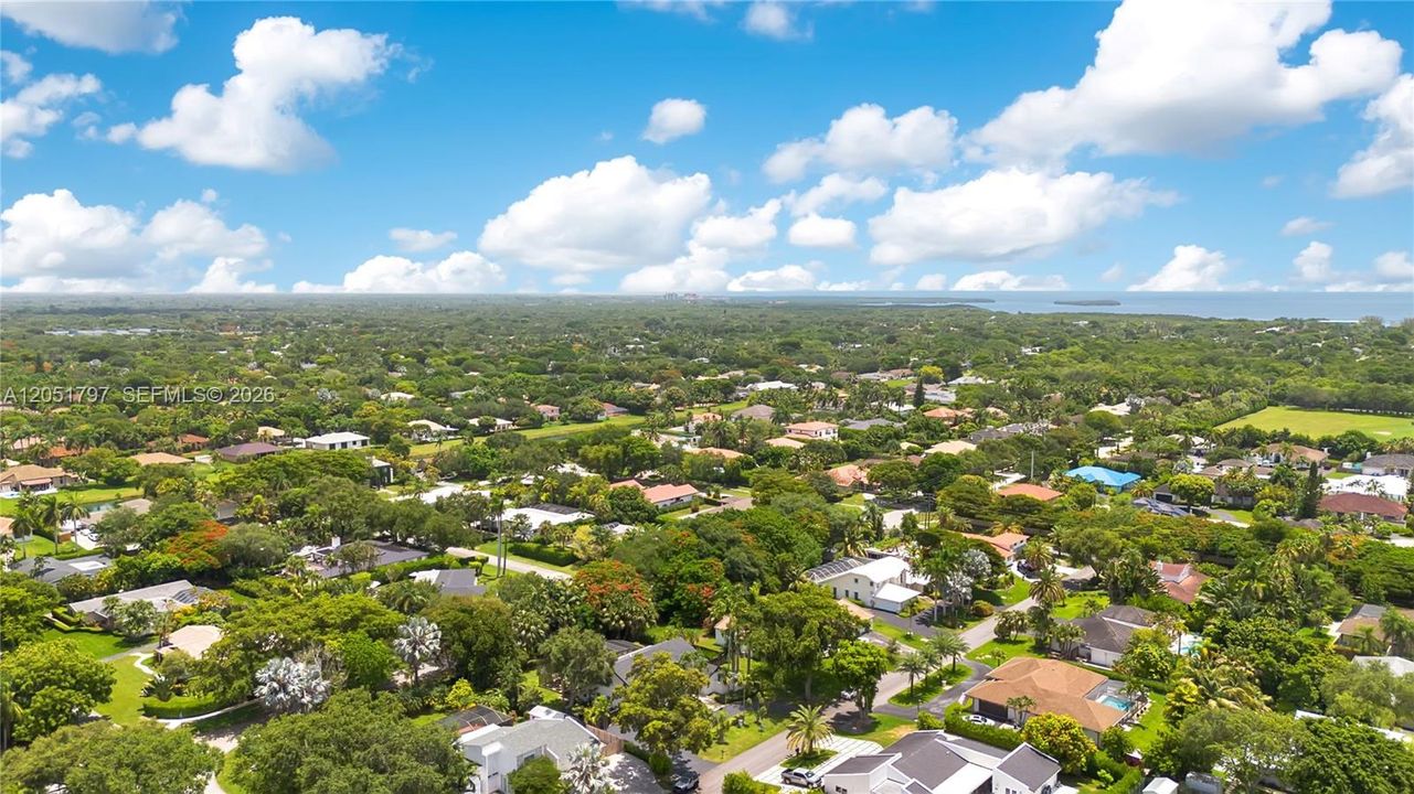 En Venta: $1,600,000 (4 camas, 4 baños, 3768 Pies cuadrados)