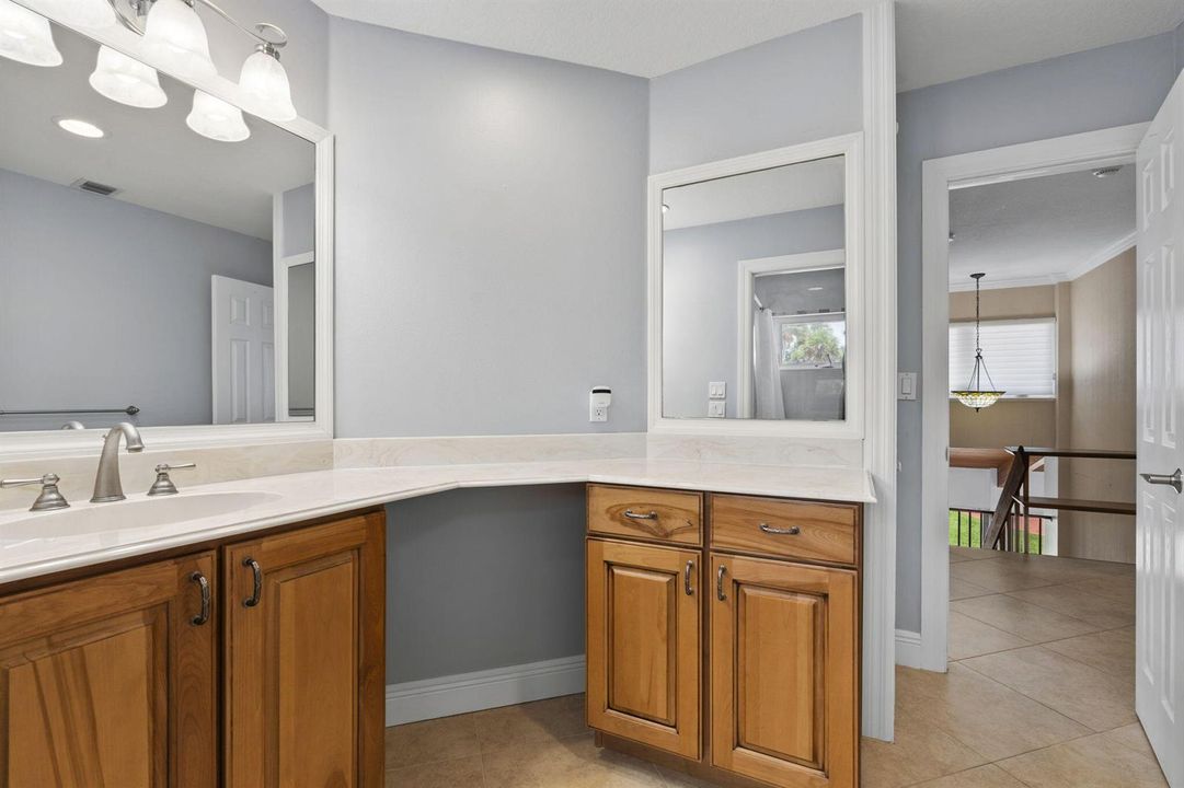 Bathroom 3 Upstairs