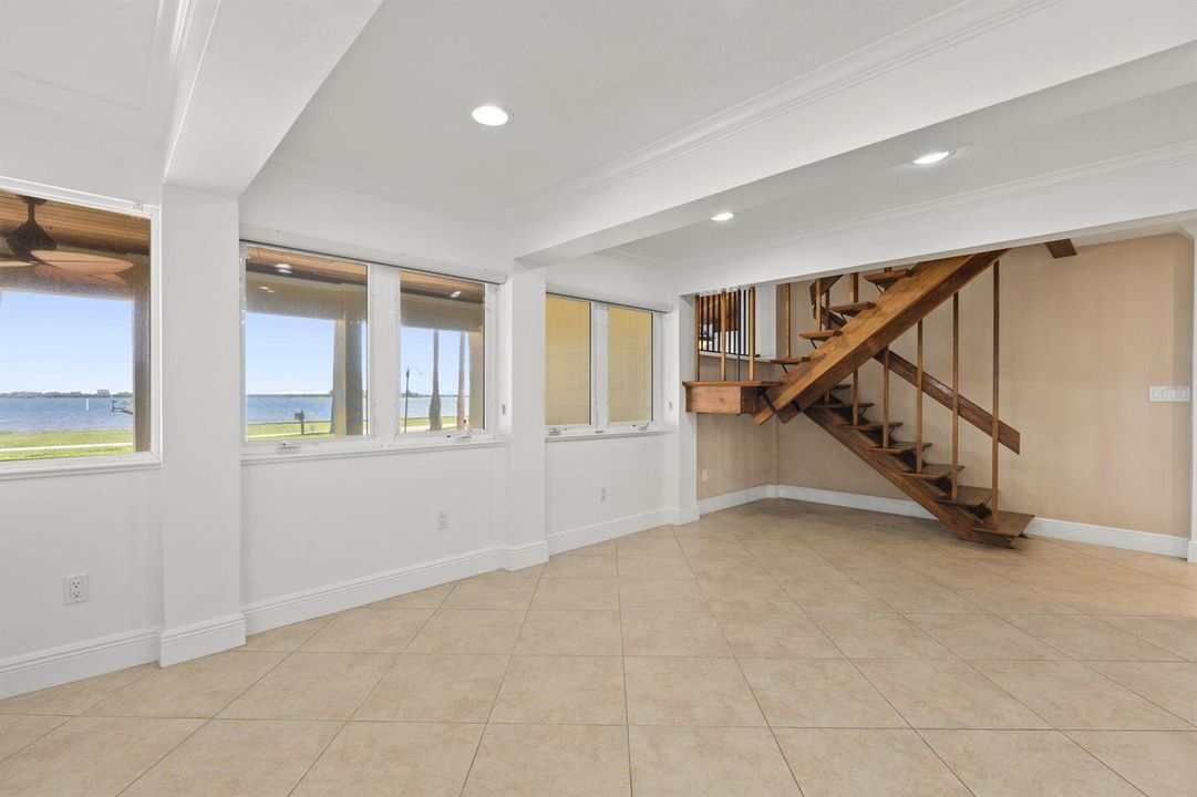 Dining Room Views of Water