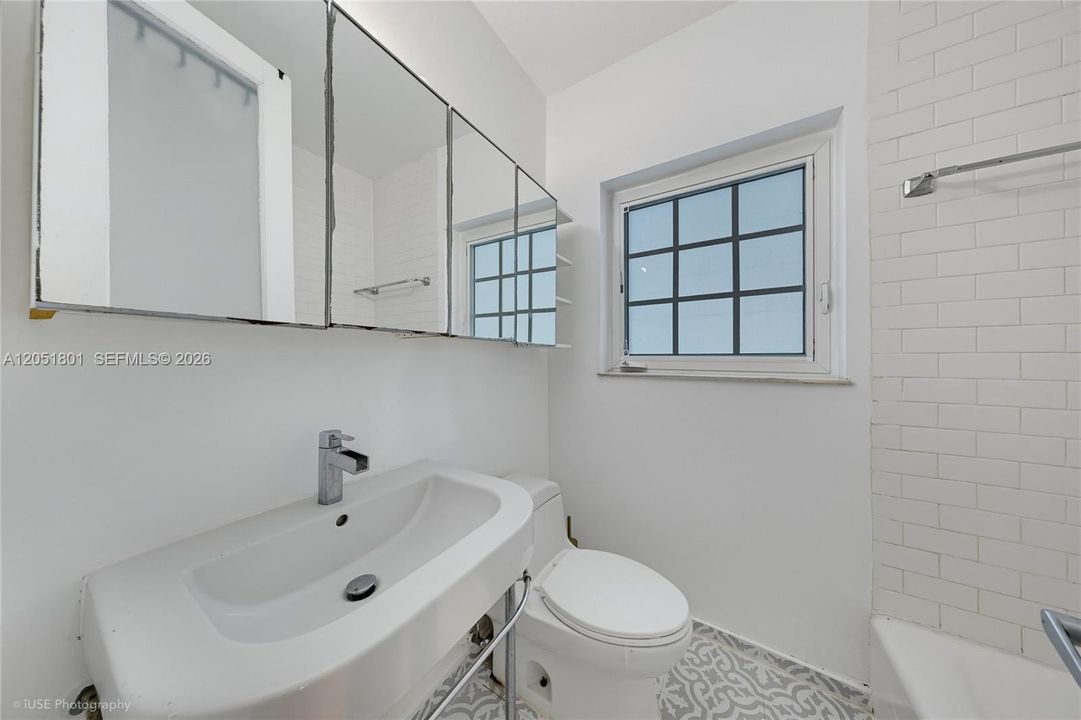 En Venta: $225,000 (0 camas, 1 baños, 493 Pies cuadrados)