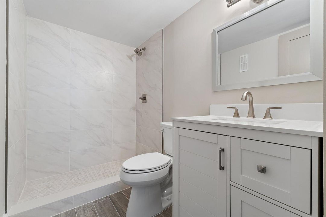 047-108ParadiseHarbourBlvd-314-NorthPalm