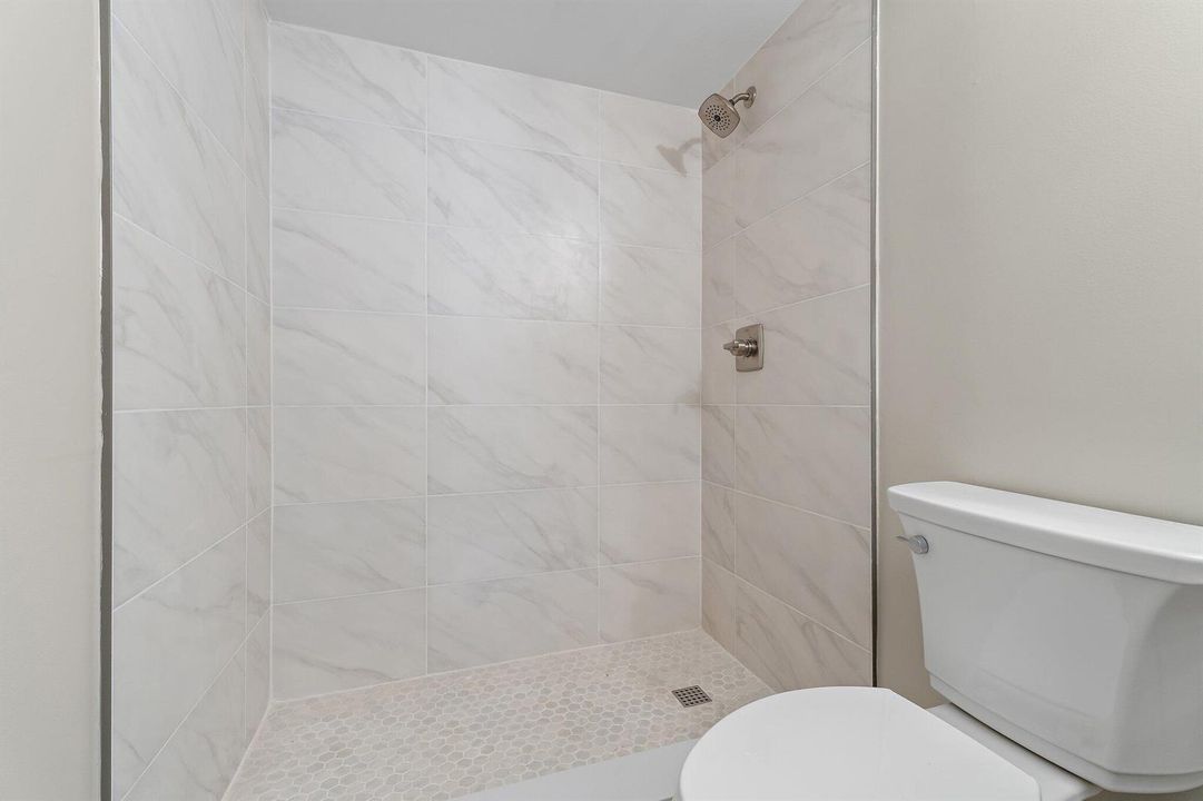 048-108ParadiseHarbourBlvd-314-NorthPalm