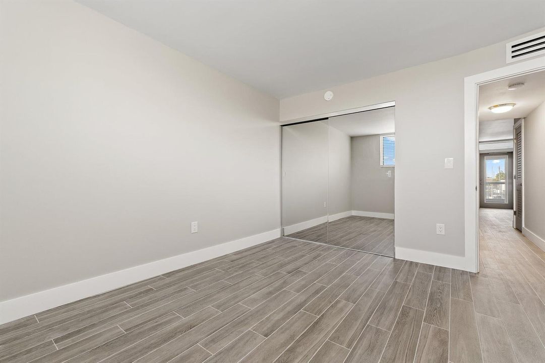 039-108ParadiseHarbourBlvd-314-NorthPalm
